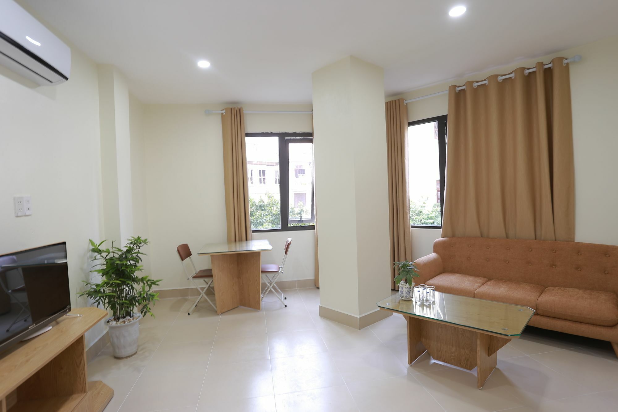 Granda Hanoi Hotel & Apartment Buitenkant foto