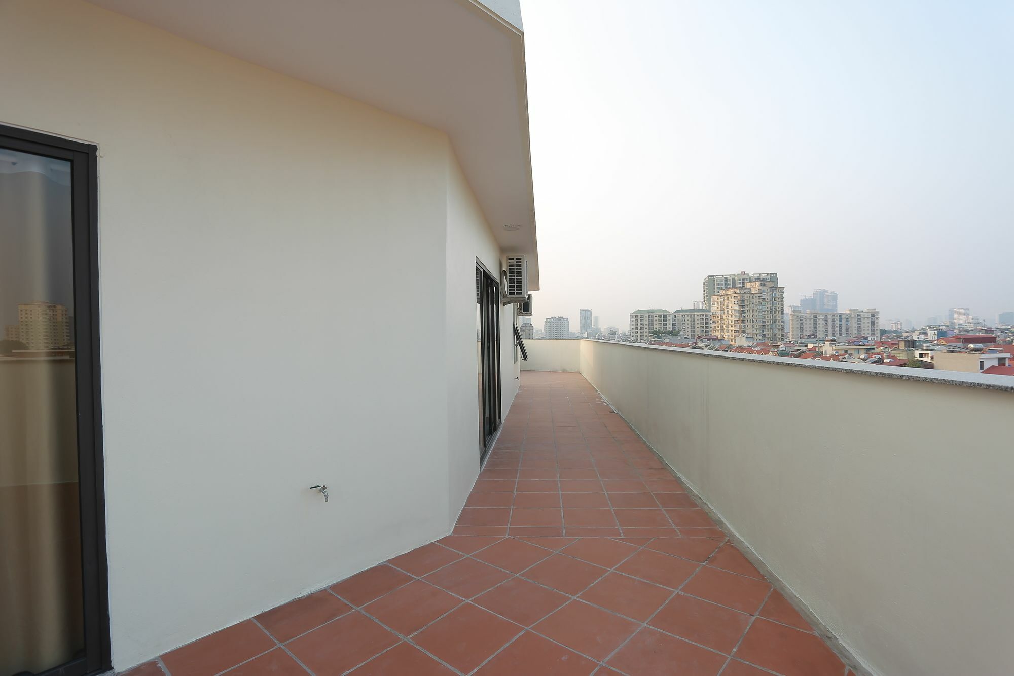 Granda Hanoi Hotel & Apartment Buitenkant foto